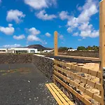 Lola Lajares Irent Fuerteventura * 라 올리바