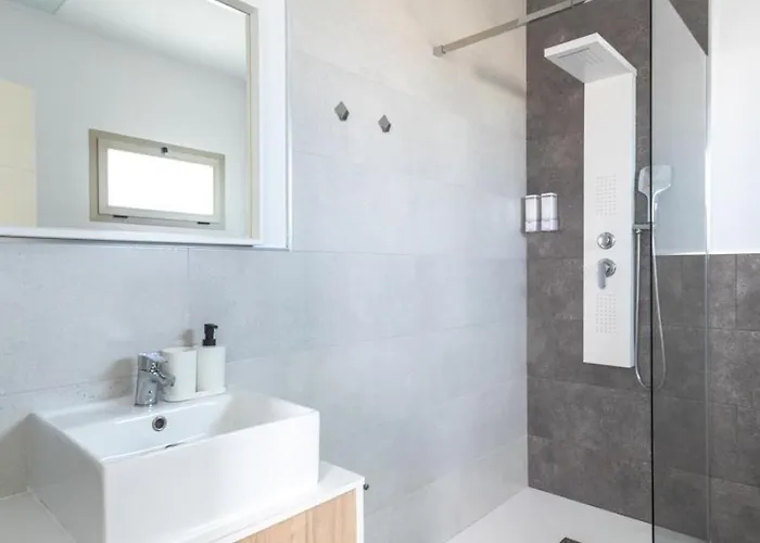 Lola Lajares Irent Fuerteventura ラ・オリーバ