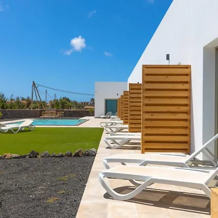 Lola Lajares By Irent Fuerteventura Appartamento La Oliva